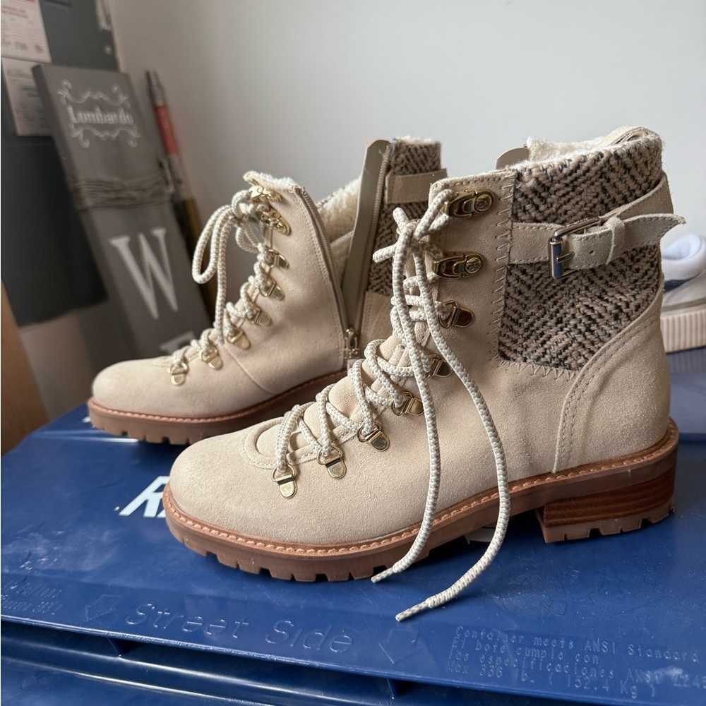 Sam Edelman NEW Women's Beige Ankle Boots